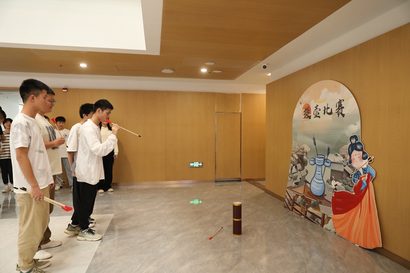 65227603c51cf.JPG 2F4A7907.JPG