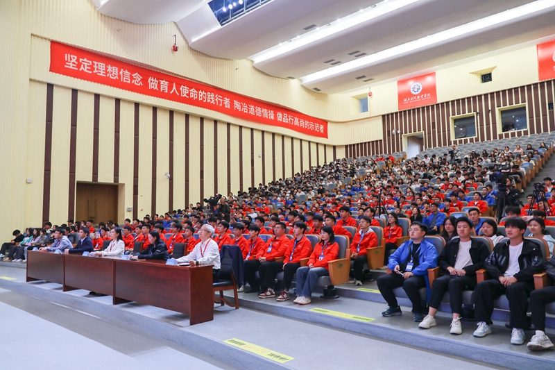 6736f96f2fb17.jpg A1DE038F28D9C17504AF67815C328738.jpg