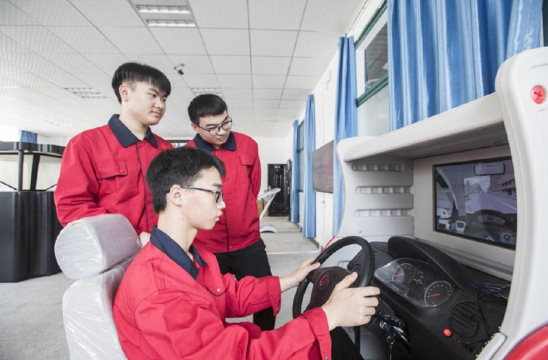 68415cf427c4a.jpg d8433d07936e4dd2a5828f5533bf9fee.jpg