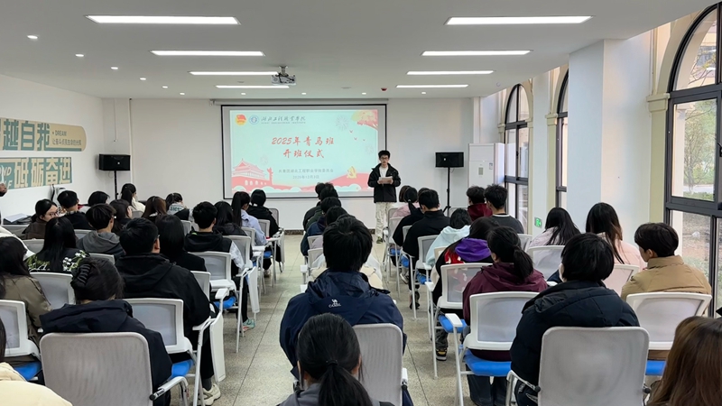 693925890d205.jpg B44E77DAC0BAA2D9A6D24DEF38966B5D.jpg