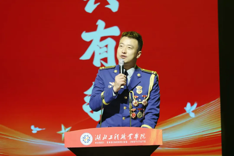 693a89d1c20d3.png 640 (1).webp (4).png