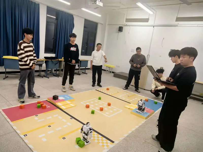 693b846505b00.png 640.webp (1).png